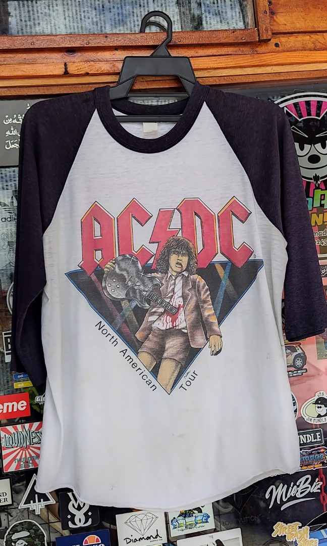 Vintage Acdc 80s, Men's Fashion, Tops & Sets, Tshirts & Polo Shirts on ...