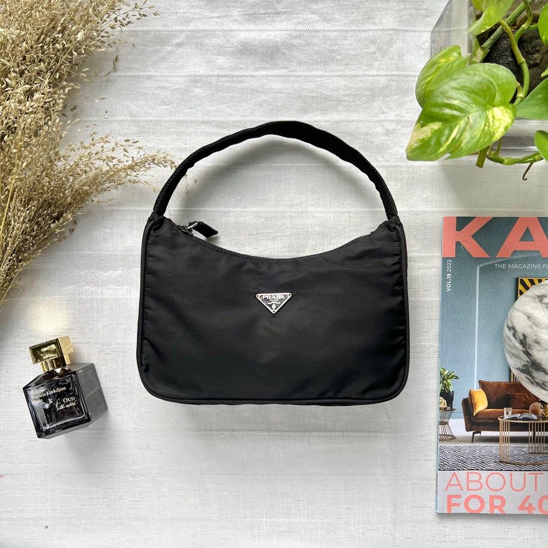 Vintage Prada Nylon Tessuto Sport Mini Baguette Bag in Black Color, Luxury,  Bags & Wallets on Carousell