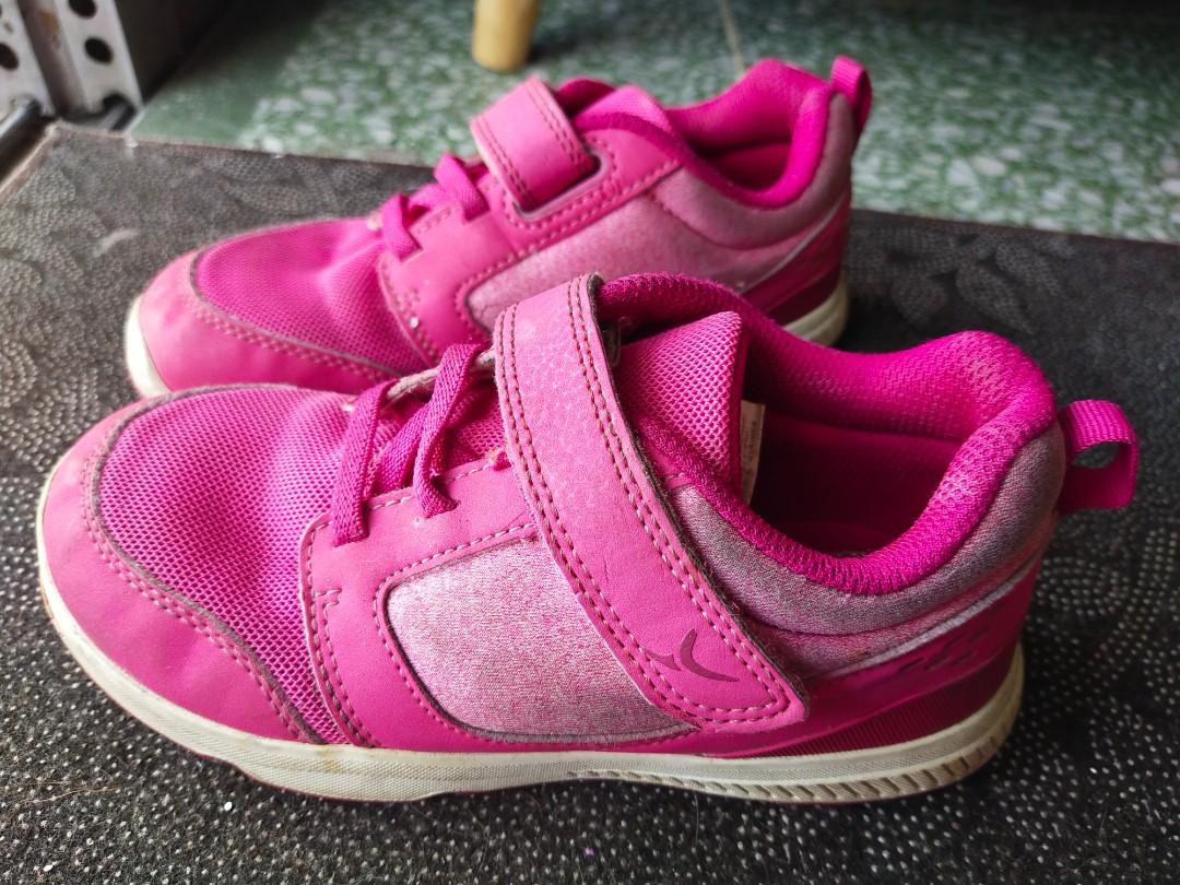 Walking Shoes, Babies & Kids, Babies & Kids Fashion on Carousell