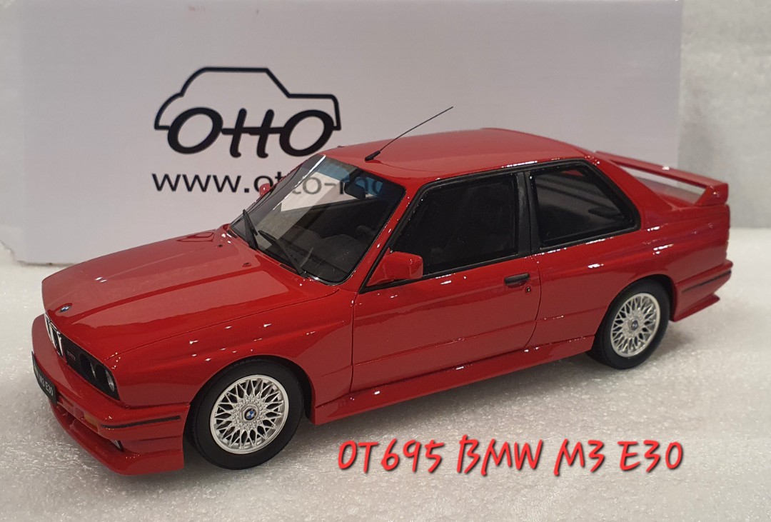 ミニカー 京商 1/18 BMW 5 SERIES G38 2017 シャンパン - おもちゃ