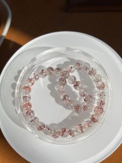（分類：）位於 。 由 Soul.Crystal 提交（商品編號 1190209911，圖片 1）。簡介： 。