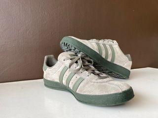 Adidas Original Broomfield Trainers Brown Shoes
