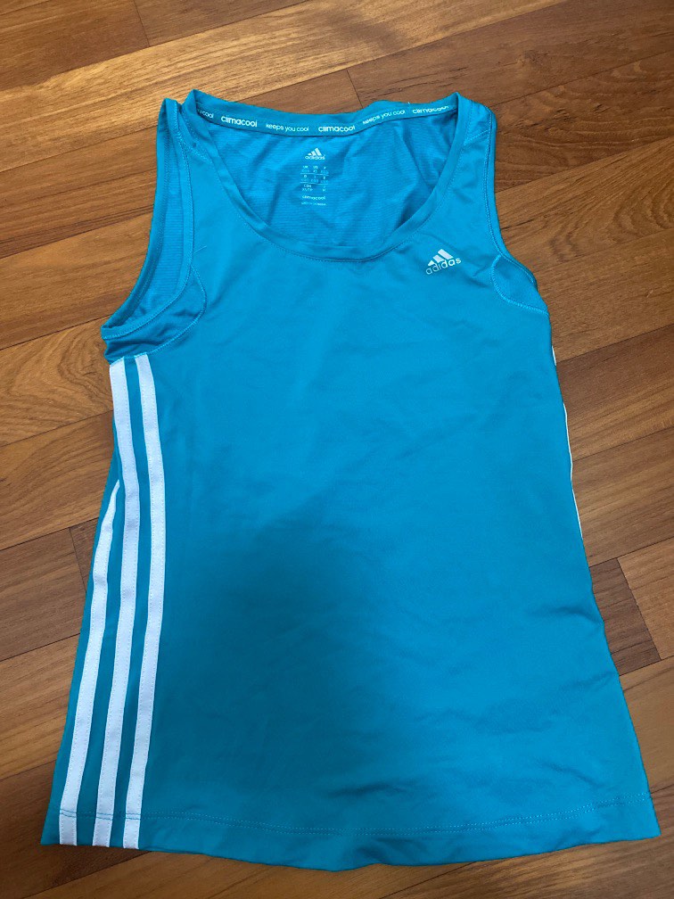 Adidas top, Women's Fashion, Activewear on Carousell