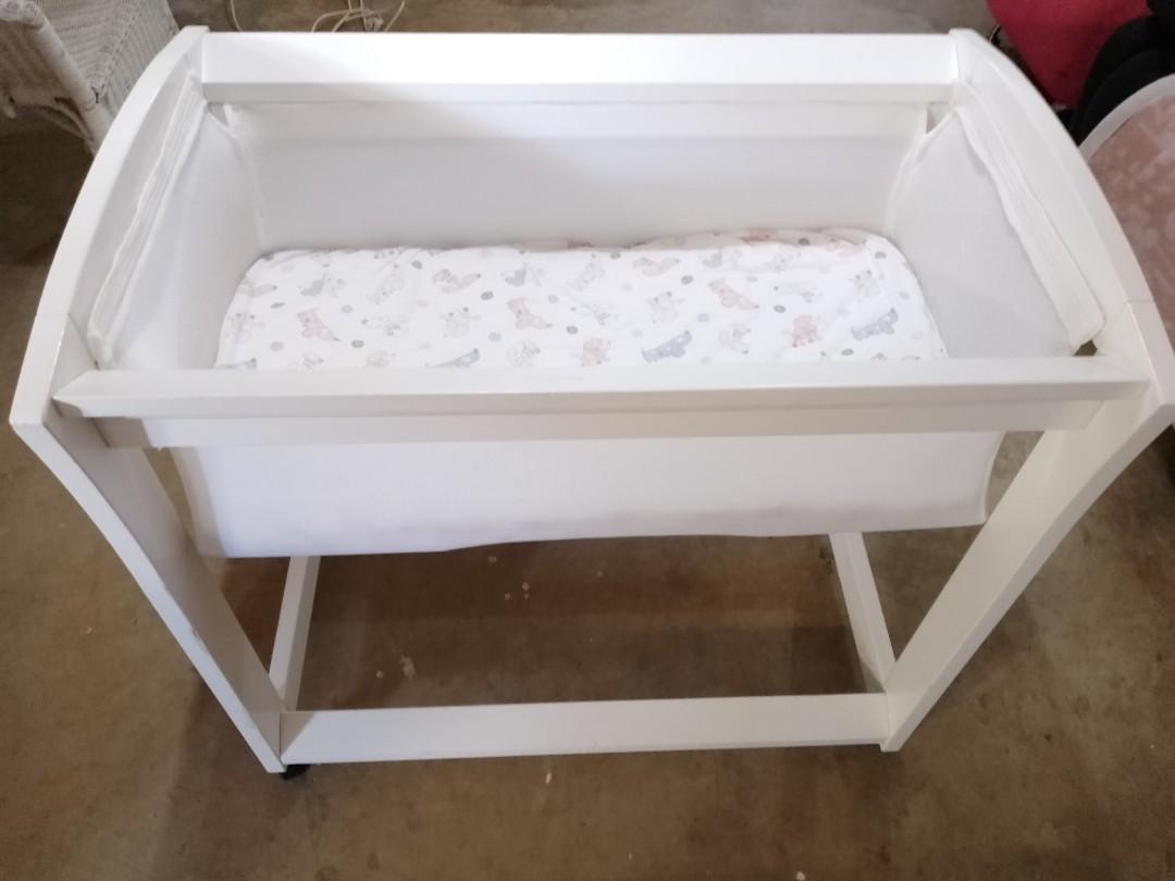 Tasman eco hot sale bassinet sheets