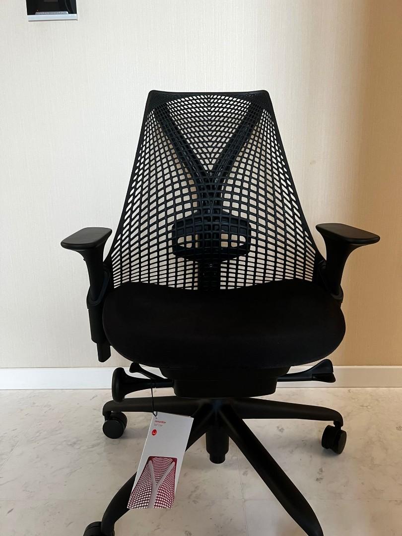 BNIB Herman Miller Sayl chair with addon lumbar support, Furniture