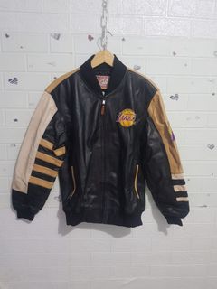(Kategori: ) berada di . Dikirim oleh Del_Store1920 (ID iklan 1190606926, Gambar 1). Deskripsi: .