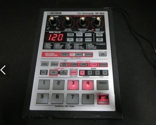 （分類：）位於 。 由 thempchead 提交（商品編號 1190565987，圖片 1）。簡介： 。