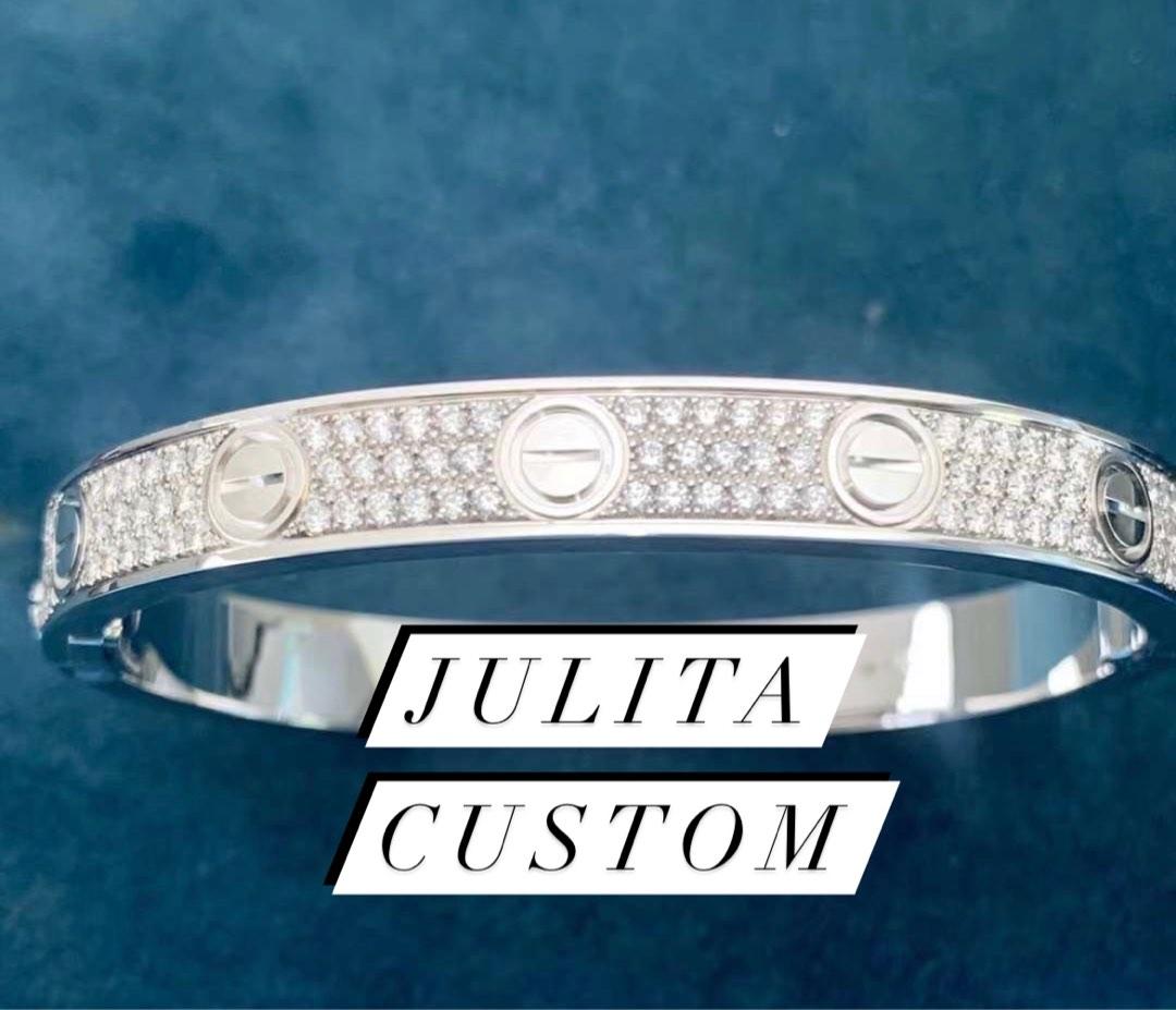 Gold diamond discount cartier love bracelet
