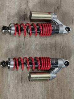 Cb400 Showa shock suspension