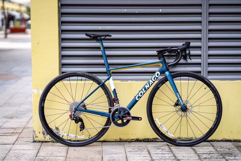 【まだ交渉可】COLNAGO WORLD CUP 2.0 105 完成車
