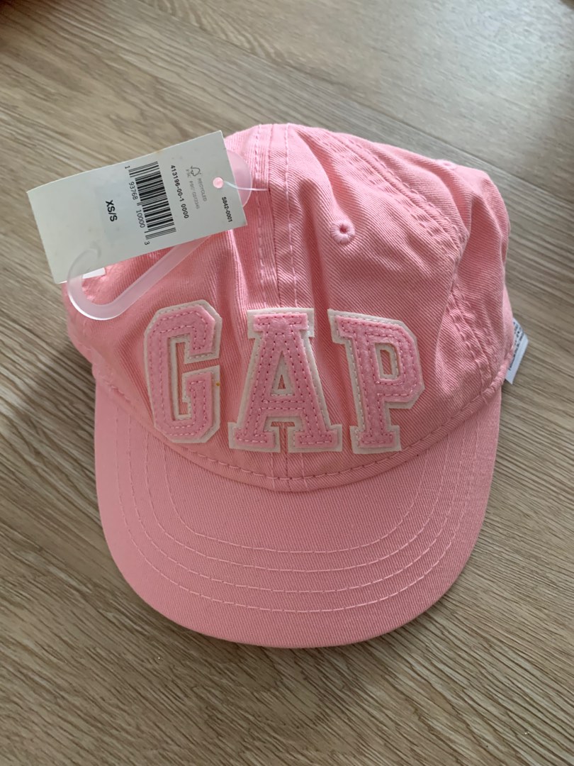 Gap discount pink hat