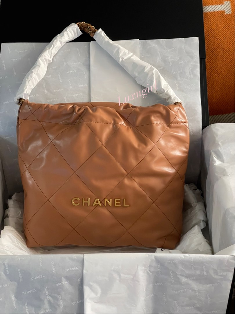 Chanel 22 Medium Caramel