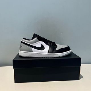 (Category: ) located in . Submitted by brothersinsole (Listing ID 1190577656, Image 1). Description: .