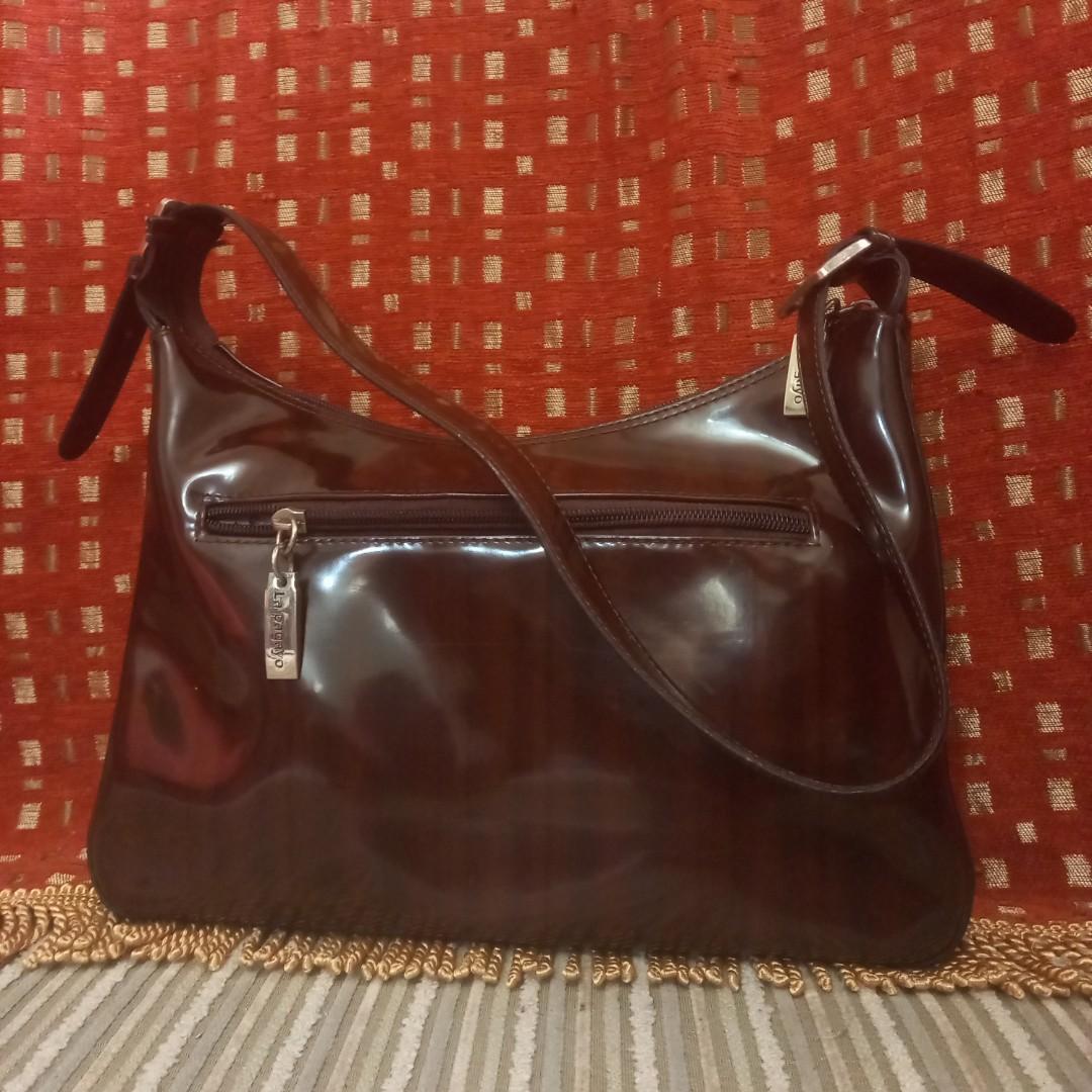 La Pagayo jelly shoulder bag, Women's Fashion, Bags & Wallets, Shoulder ...