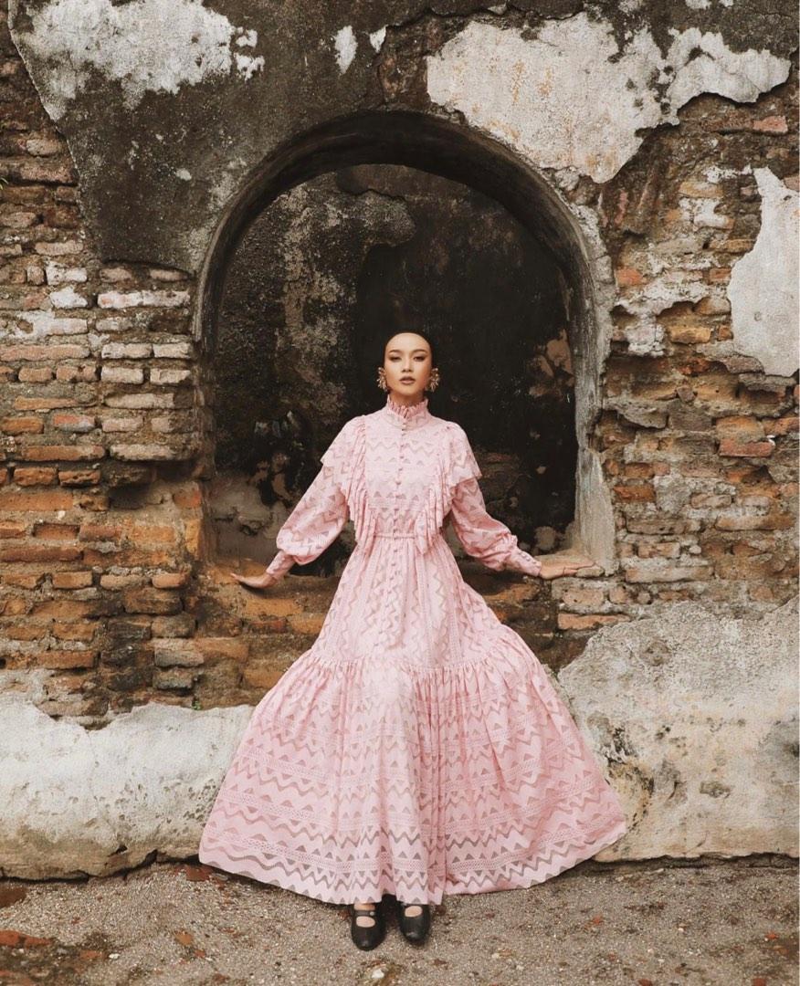Designer lace maxi dress pink long sleeve whimsical bohemian cottage core prom modest muslimah NOT zimmerman self portrait