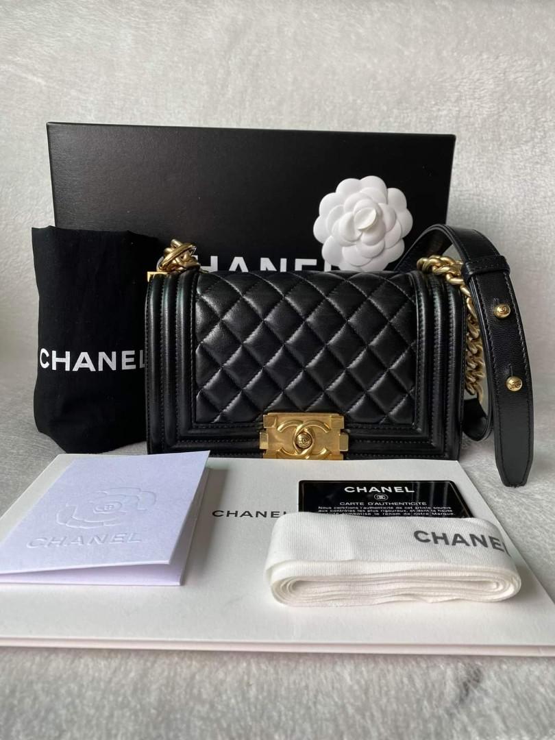 Leboy small (Category: Luxury Bags & Wallets) located in Butuan. Submitted by jen_pre (Listing ID 1190568266, Image 1). Description: .
