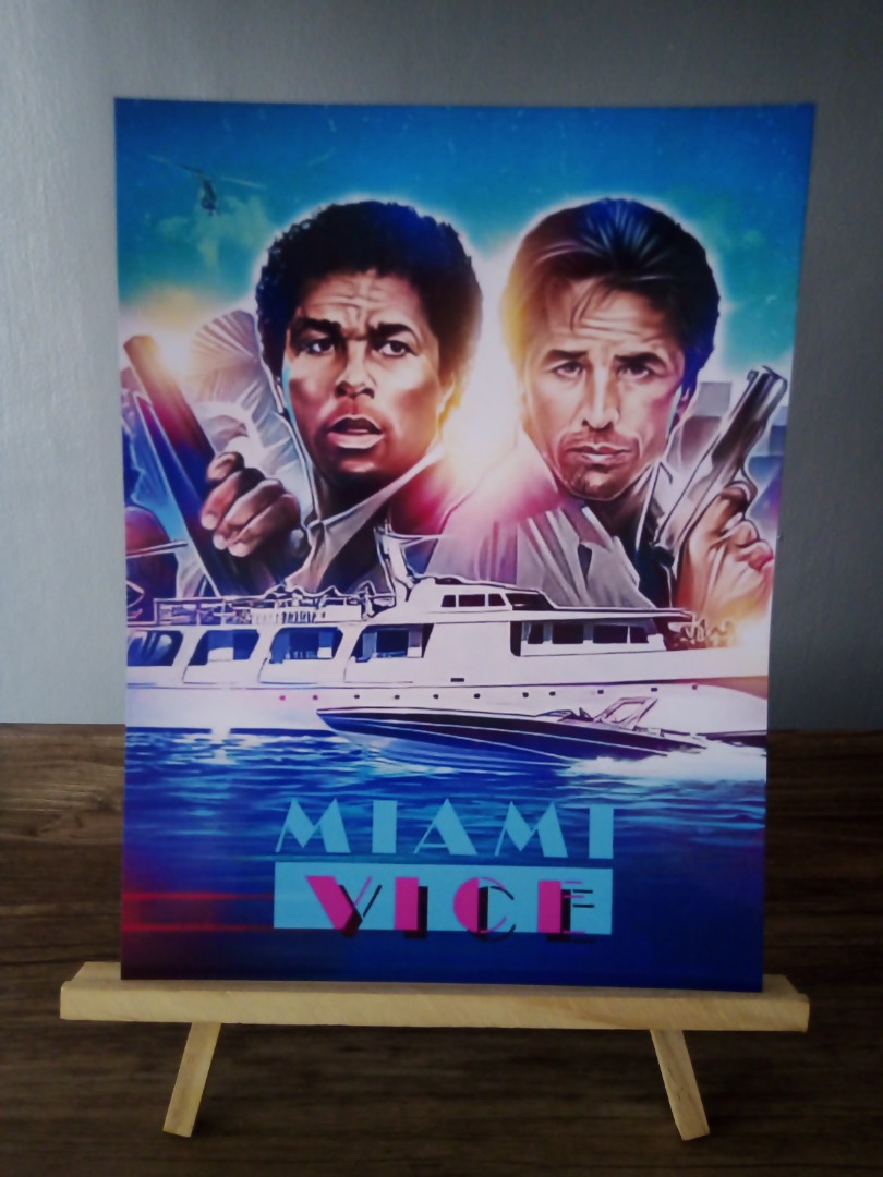MIAMI VICE SONNY / RICARDO DECORATIVE PRINT Hobbies Toys Stationary