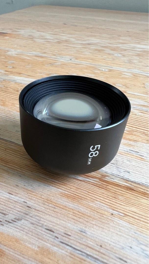 Moments Anamorphic Lens (Blue Flare) + Tele 58mm with case