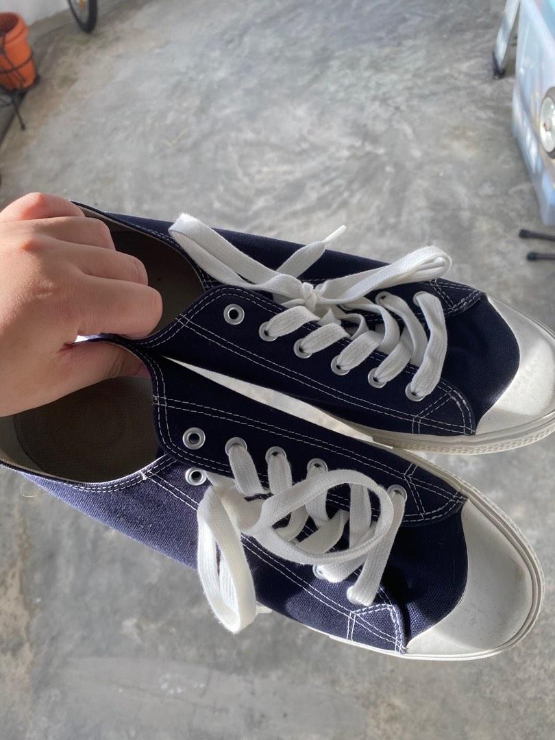 muji white sneakers