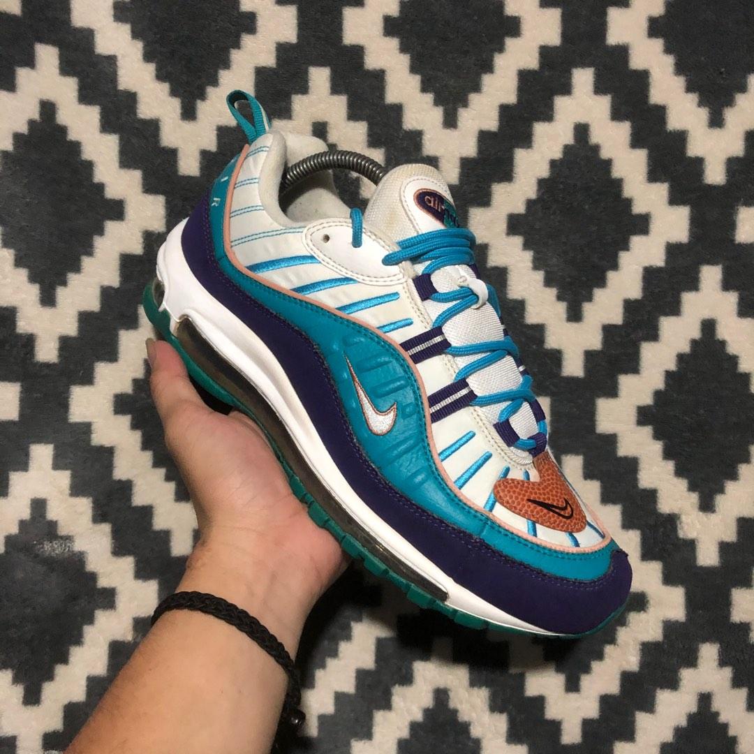 Charlotte hornets air top max 97