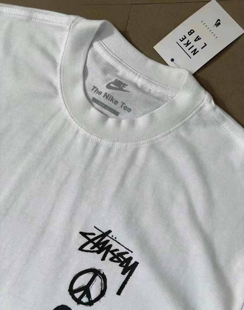 Nike Stussy T-shirt L new Peace Love Swoosh