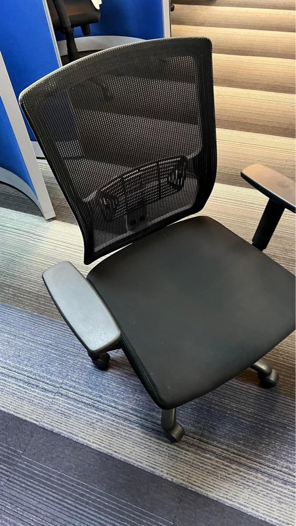 Office/ computer chairs, Furniture & Home Living, Office Furniture