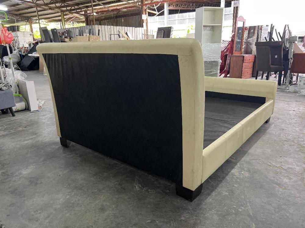 Offwhite Leather Queen Size Bed Frame / Rangka Katil Saiz Queen Kulit