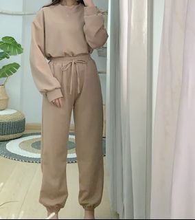(Kategori: ) berada di . Dikirim oleh devikadl (ID iklan 1190675633, Gambar 1). Deskripsi: .