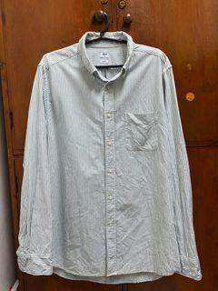 Uniqlo Oxford Striped Slim Fit Long Sleeve Shirt
