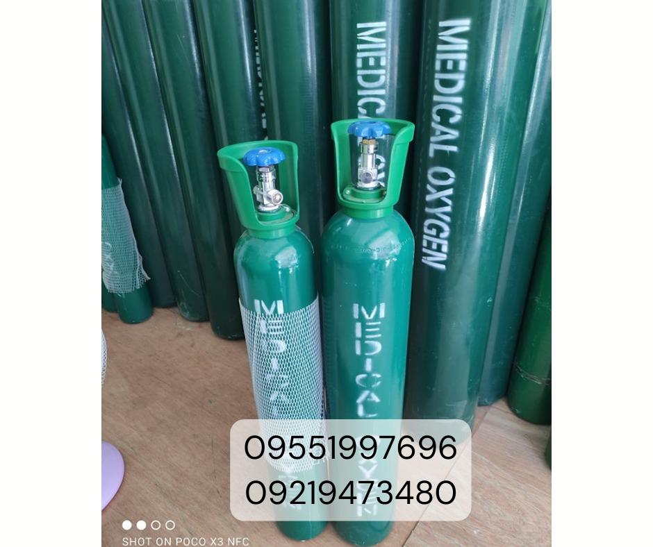 OXYGEN TANK COMPLETE SET, Health & Nutrition, Medical Supplies & Tools