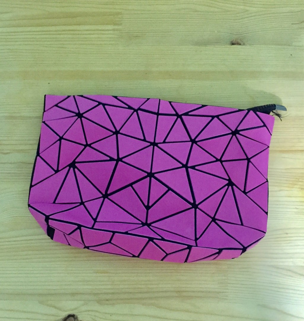 pink-pouch-women-s-fashion-bags-wallets-purses-pouches-on-carousell