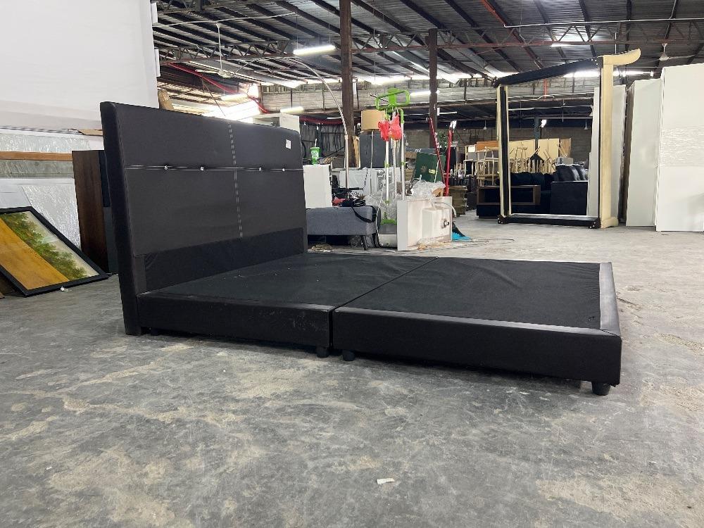 PU Leather Queen Size Bed Frame Black Colour / Rangka Katil Saiz Queen