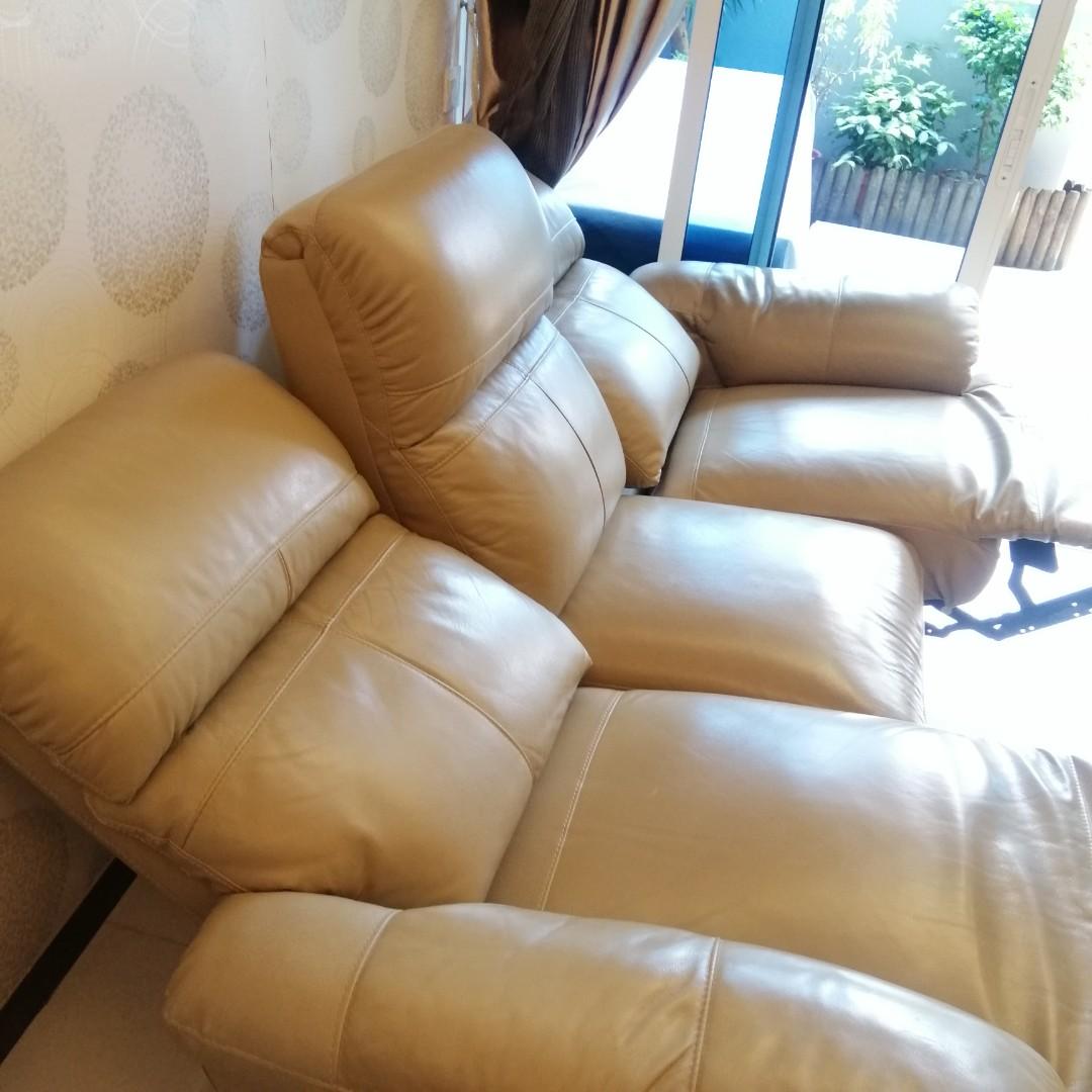 Seahorse sofa with 2x dual recliners, Furniture & Home Living