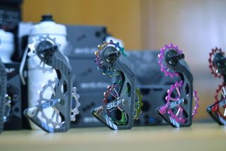 （分類：）位於 。 由 bikesports 提交（商品編號 1189066409，圖片 1）。簡介： 。