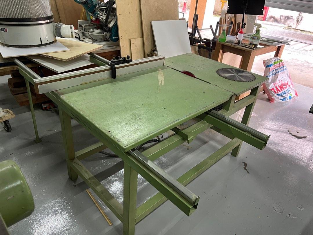 Sliding Table Saw, Furniture & Home Living, Home Improvement ...