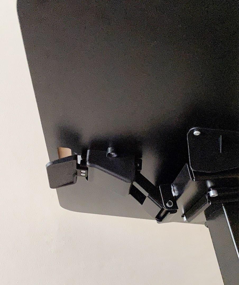 TakeASeat SG Ergonomic Mobile Laptop Table, Furniture & Home Living