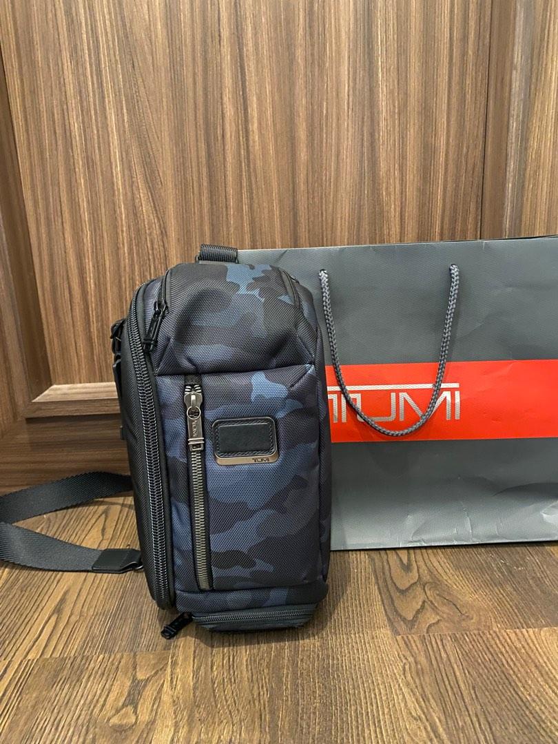 Tumi kelley sling sale camo