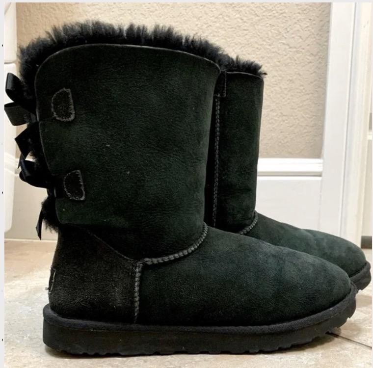 Ugg boots store size 9 ladies