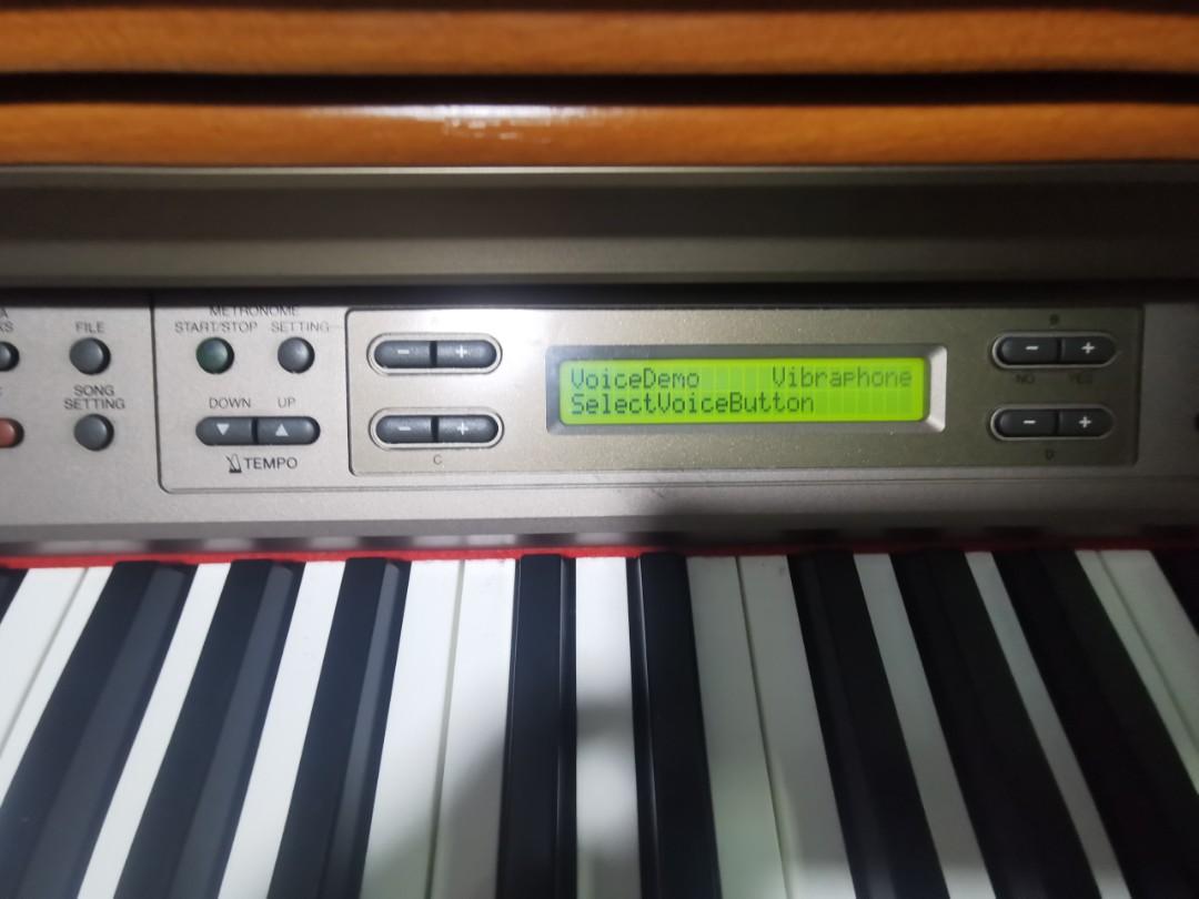 Yamaha clavinova professional digital electric piano, Hobbies & Toys
