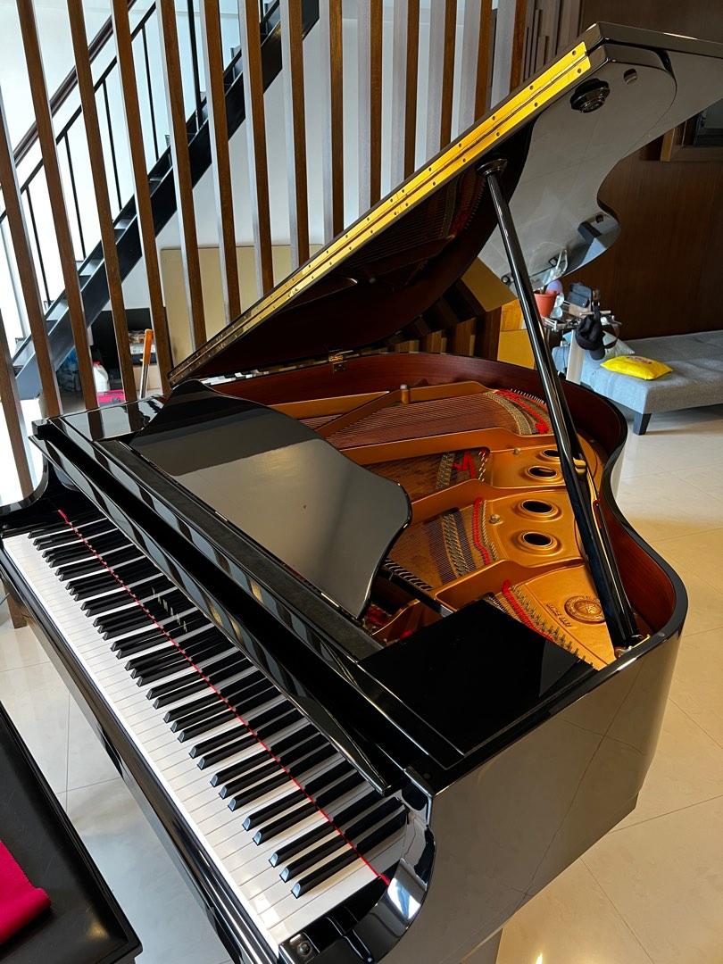 Yamaha Grand Piano GB1KPE