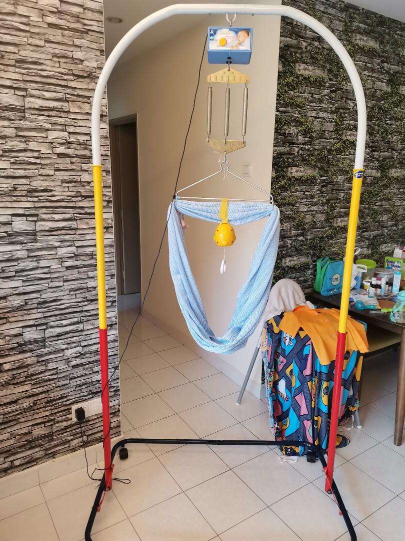 Baby cradle sales second hand