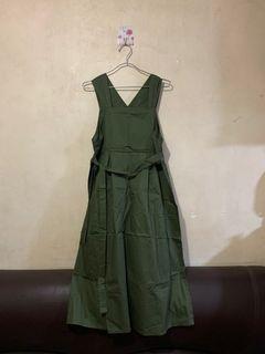 軍綠色工人裙