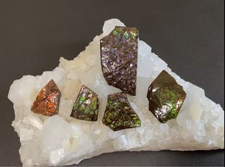 加拿大班彩原石64216904236930110