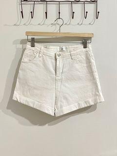 Air space白色牛仔短褲