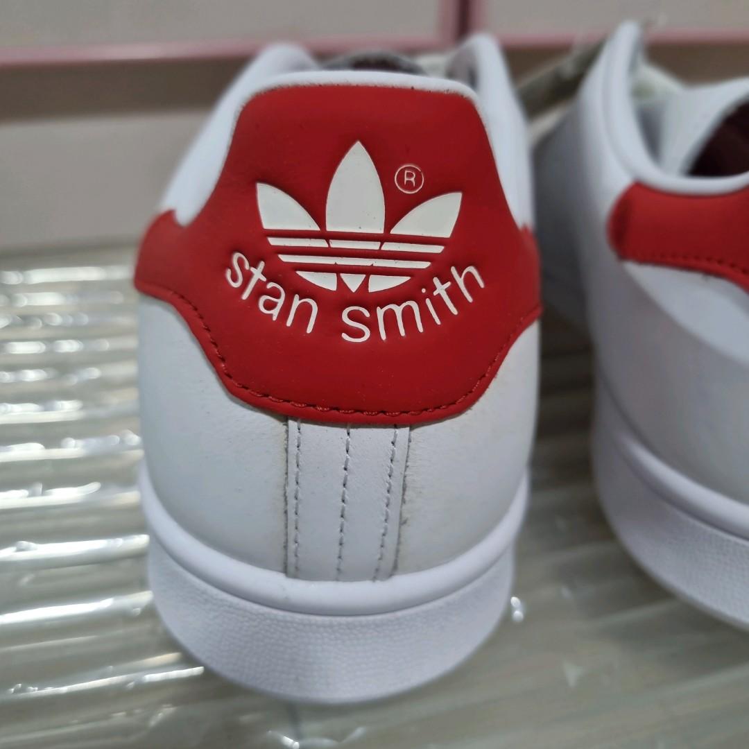 Red sales stan smiths