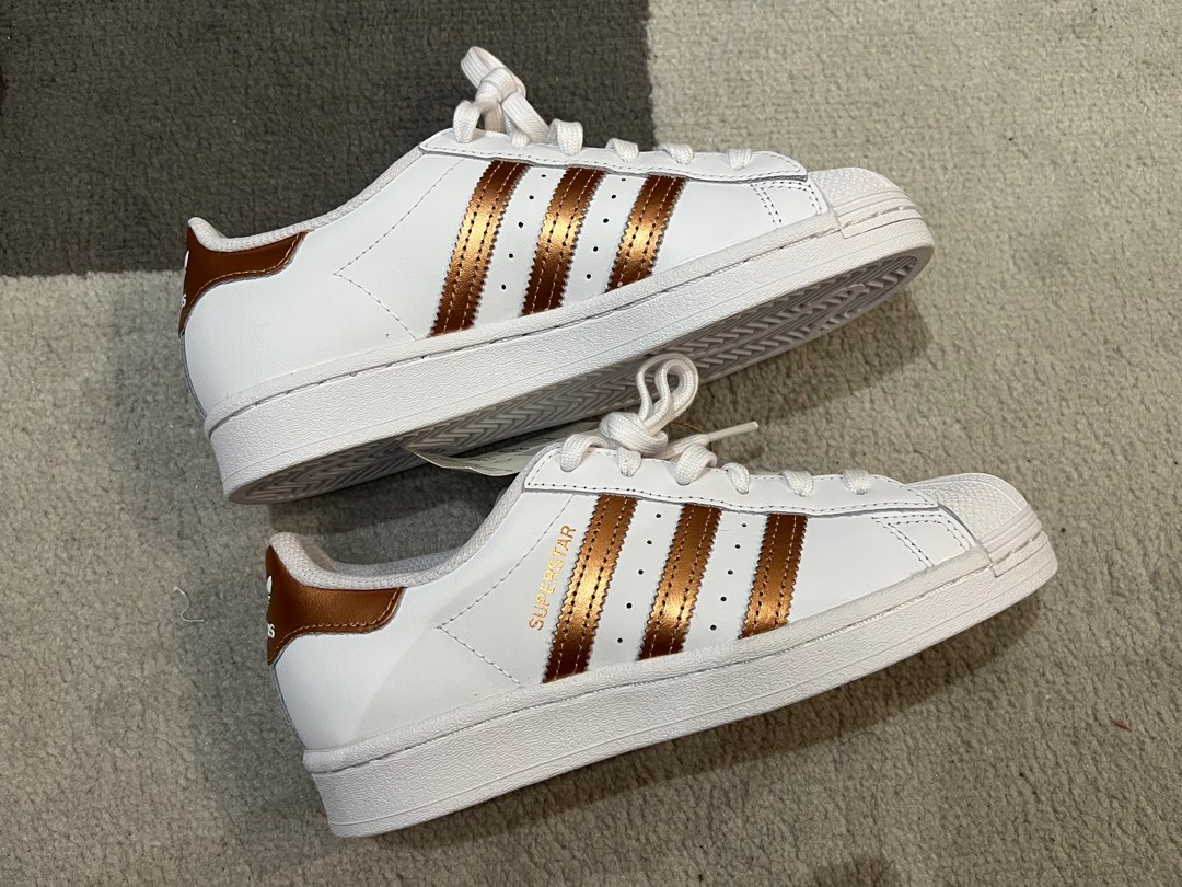 Adidas superstar copper store
