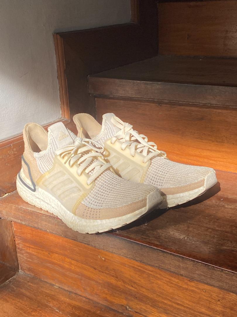 Adidas Ultraboost 19 sneakers