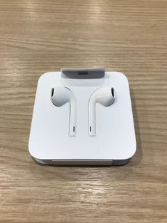 由 st1231 (刊登 ID 1190745746，圖片 1) 提交，位於 的 (類別：)，說明：。