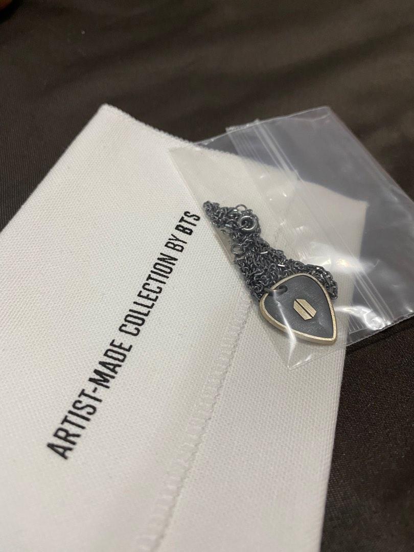 Artist Made Suga guitar pick necklace, Hobbies & Toys, Memorabilia