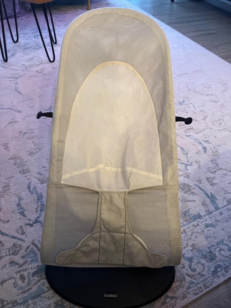 Bjorn bouncer, Babies & Kids, Infant Playtime on Carousell